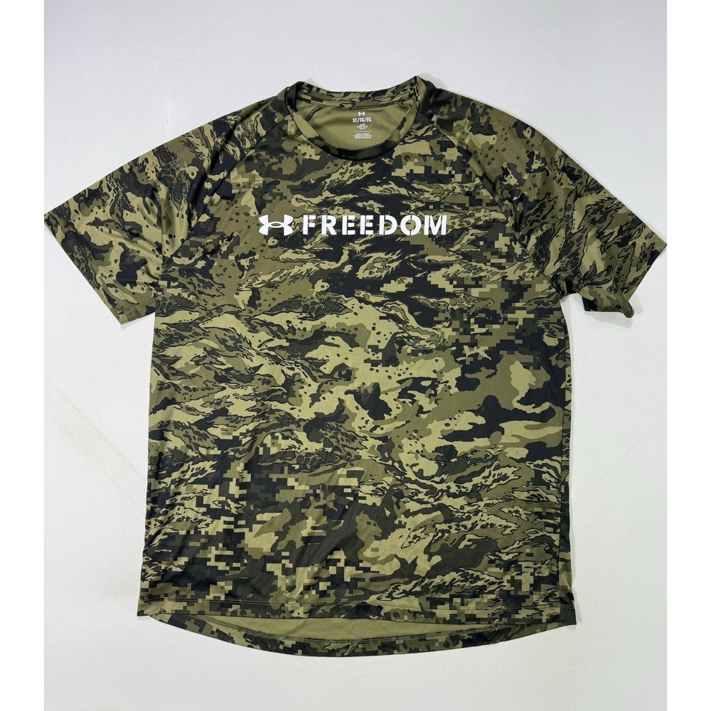 Under Armour UA Tech Freedom Camo Shirt Short Sleeve Mens XL Loose Fit Active